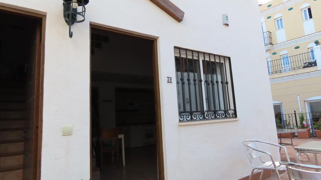 Apartamentos Nerjaluna Extérieur photo