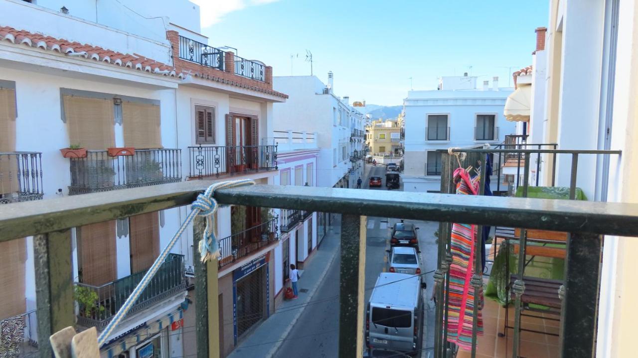Apartamentos Nerjaluna Extérieur photo